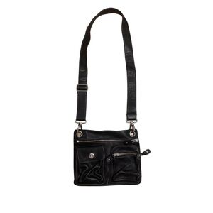 Roots Vintage Classic Black Leather Crossbody